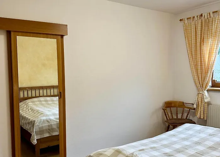 Seyrling Frajo Апартаменти