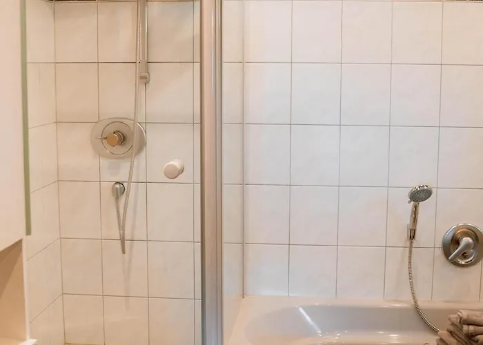 Seyrling Frajo Апартаменти *