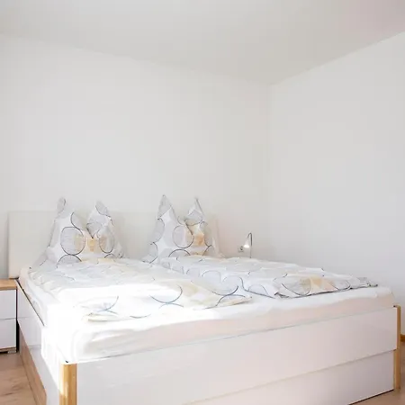 Seyrling Frajo Appartement *